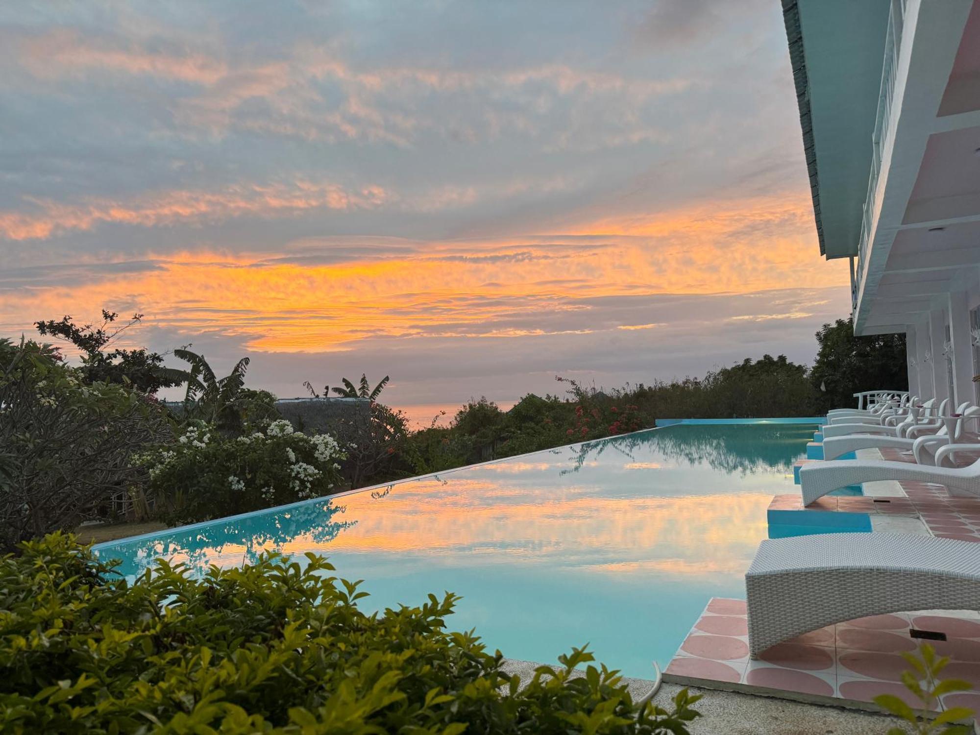 Henyuan Resort Siquijor Exterior photo